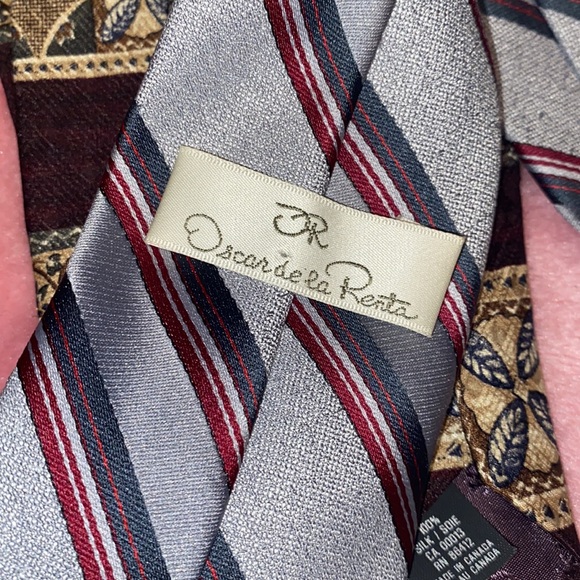 Vintage Silk Christian Dior & Oscar De La Renta Tie - Picture 5 of 8